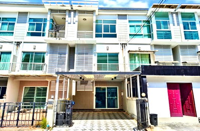 Townhouses for sale : 📌 For Sell Town house THE METRO RAMA 9 3-story 3 bedroom 3 bathroom