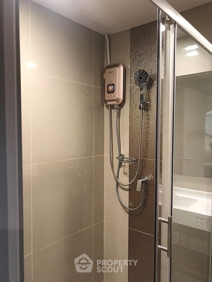 picture 200m To BTS Saphan Khwai | 2-BR At Ideo Phaholyothin Chatuchak (ID 3350856) - 9/15