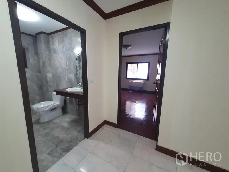 รูป ให้เช่า บ้านเดี่ยว 6 ห้องนอน สาทร กรุงเทพมหานคร - รูปที่ 12/20