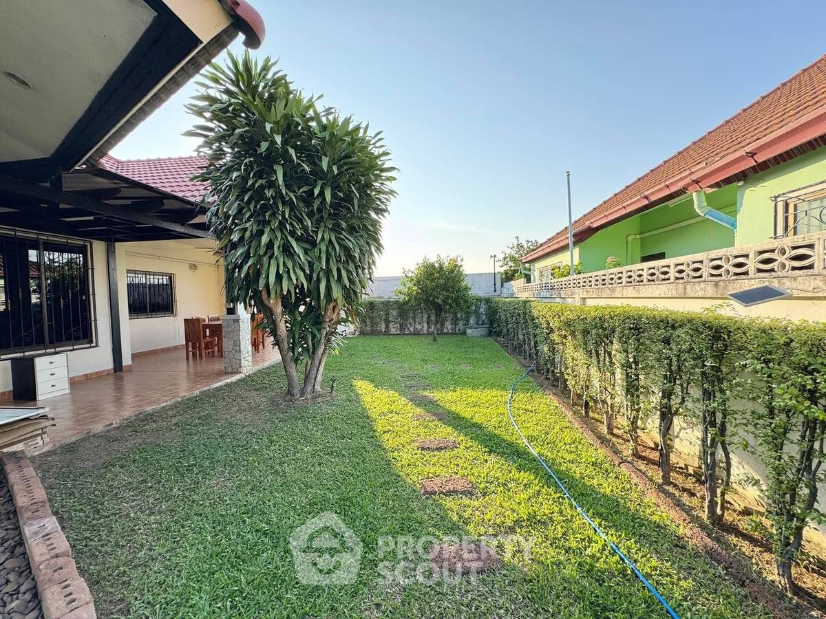 รูป คอนโด 3-ห้องนอน ที่ พัทยา ฮิลล์ รีสอร์ท ใกล้ ถนนพระตำหนัก พัทยา (ID 2101634) - รูปที่ 23/24