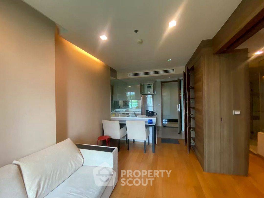 picture 200m To BTS Saint Louis | 1-BR At The Address Sathorn (ID 3350145) - 1/14