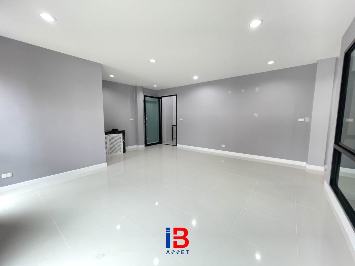 รูป ขายโฮมออฟฟิศ 3 ชั้น พร้อมโกดังสุดกว้าง โครงการ Warehouse ไชน่าทาวน์ ศาลายา - รูปที่ 12/14