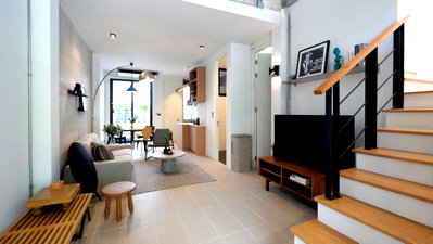 ทาวน์โฮม โกลเด้น เพลส พระราม 9 : LTHC16280 - Townhome For Sale | Soi Soonvijai | 140 Sq.m. | 2 Beds | 3 Baths | 13MB