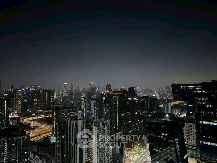 รูป คอนโด 2-ห้องนอน ที่ วันไนน์ไฟว์ อโศก - พระราม 9 ใกล้ MRT พระราม 9 (ID 3351806) - รูปที่ 9/11