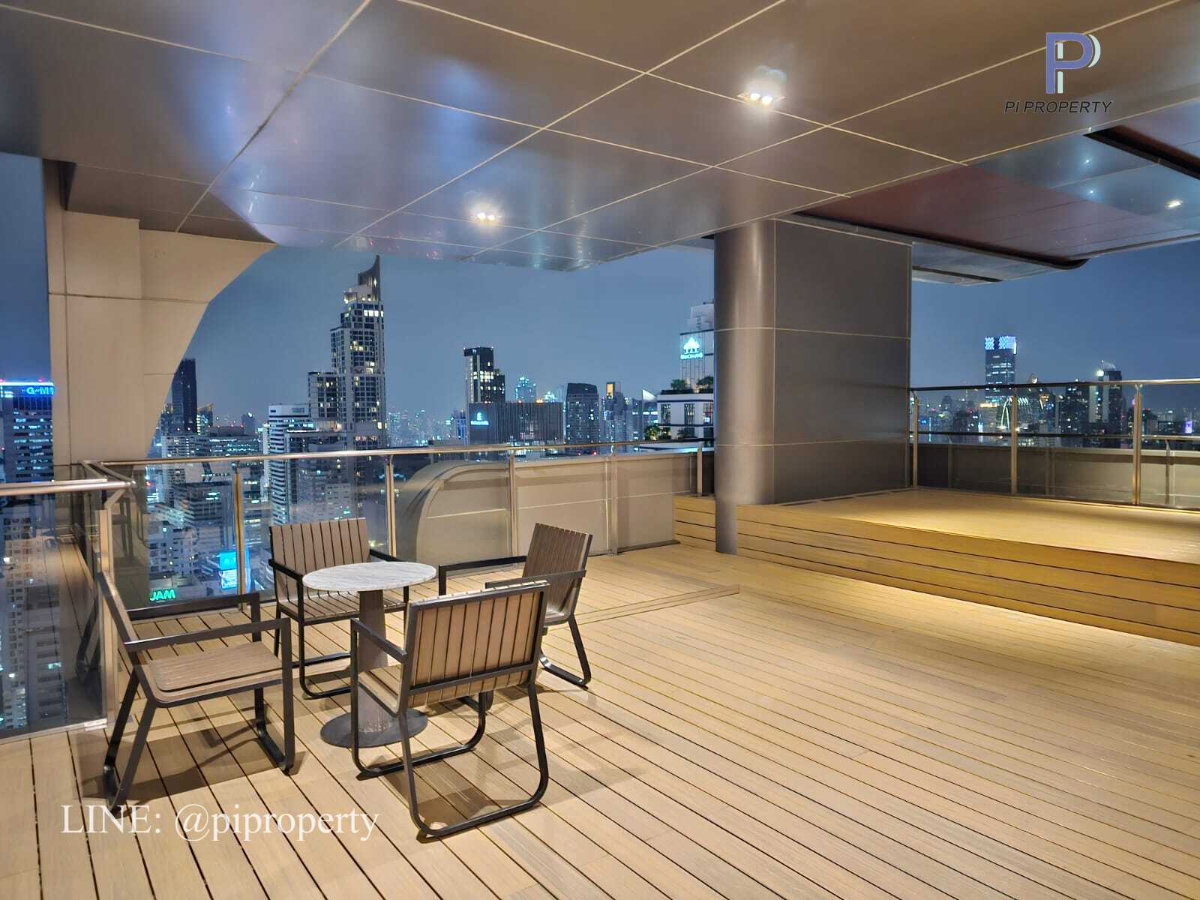 รูป ให้เช่าคอนโดหรู The Esse at Singha Complex ติด MRT เพชรบุรี (0 เมตร) ห้องแบบ 1 ห้องนอน ตกแต่งครบพร้อมเข้าอยู่ - รูปที่ 33/34