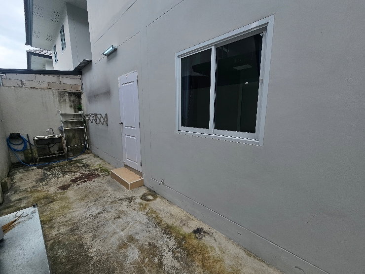 รูป ขายด่วนบ้านแฝดสไตล์บ้านเดี่ยวมีพื้นที่ข้างบ้านทำเลนาป่าชลบุรี - รูปที่ 7/14