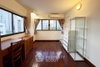 listing thumbnail image 12