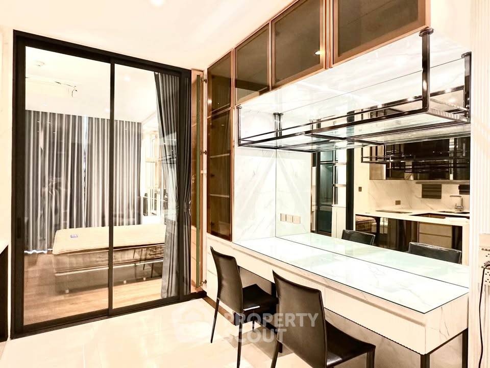 รูป คอนโด 1-ห้องนอน ที่ ศุภาลัย ไอคอน สาทร ใกล้ MRT สีลม (ID 3350854) - รูปที่ 2/33