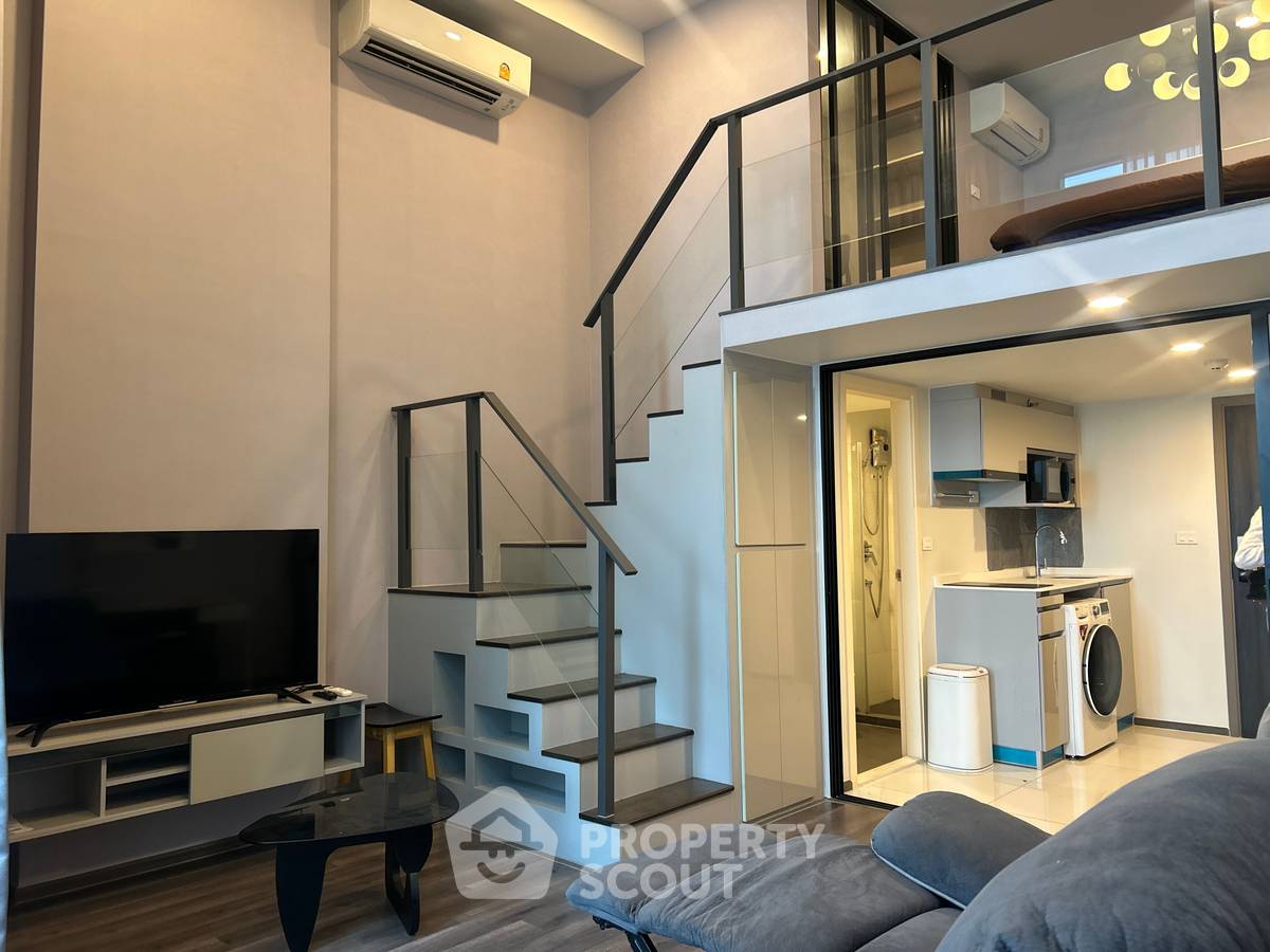 picture 1-BR Condo at KnightsBridge Space Rama 9 near MRT Phra Ram 9 (ID 2199589) - 1/10