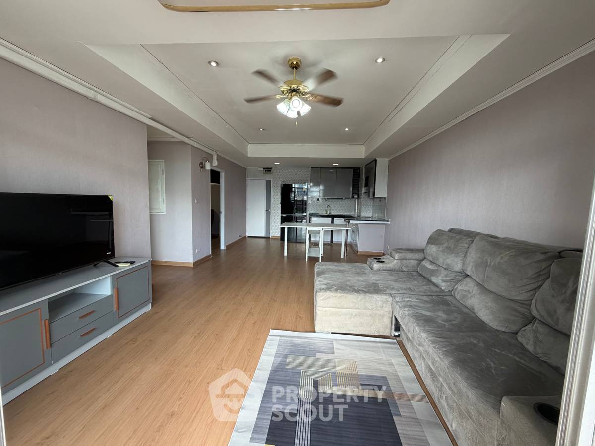 picture 2-BR 100m To MRT Queen Sirikit | Monterey Place Sukhumvit 16 (ID 3350038) - 5/12