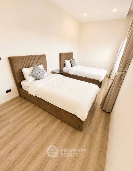 รูป วิลล่า 5-ห้องนอน ใกล้ เมืองพัทยา (ID 3349600) - รูปที่ 19/29