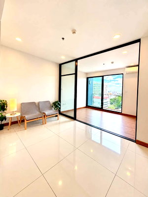 Condos for sale :  FOR SALE | Supalai Premier Charoen Nakhon🚆 BTS Khlong San Right in Front and  ICONSIAM✨ Brand-New Unit,| 34 sq.m. | 11th Floor | Unblocked View