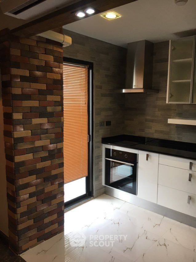 รูป ห้อง 1 ห้องนอน ชั้น 21 คอนโด Icon 3 Condominium ทองหล่อ (ID 863880) - รูปที่ 2/5