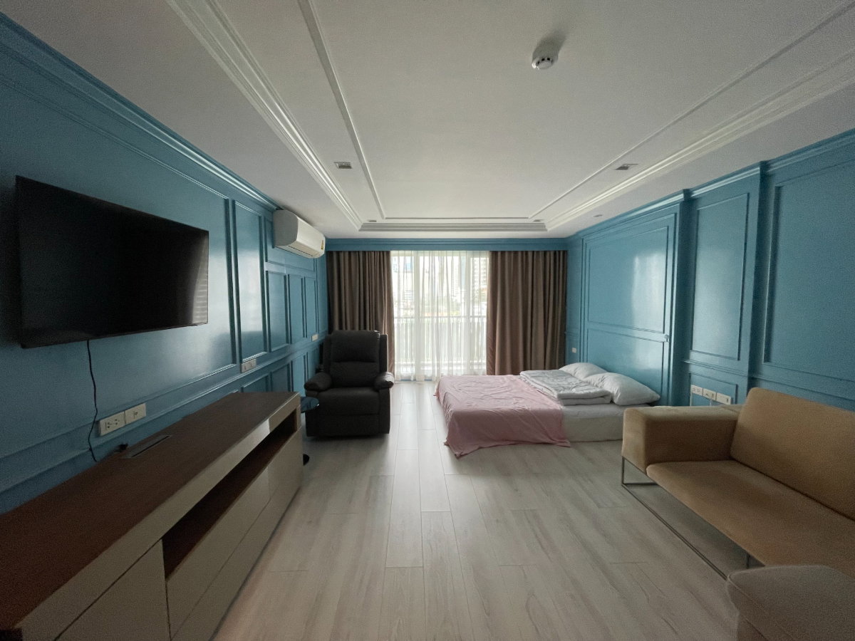 ว่างพร้อมเช่า ราคาดีมาก Centric Place Ari 4 Phaholyothin Studio 41ตรม.