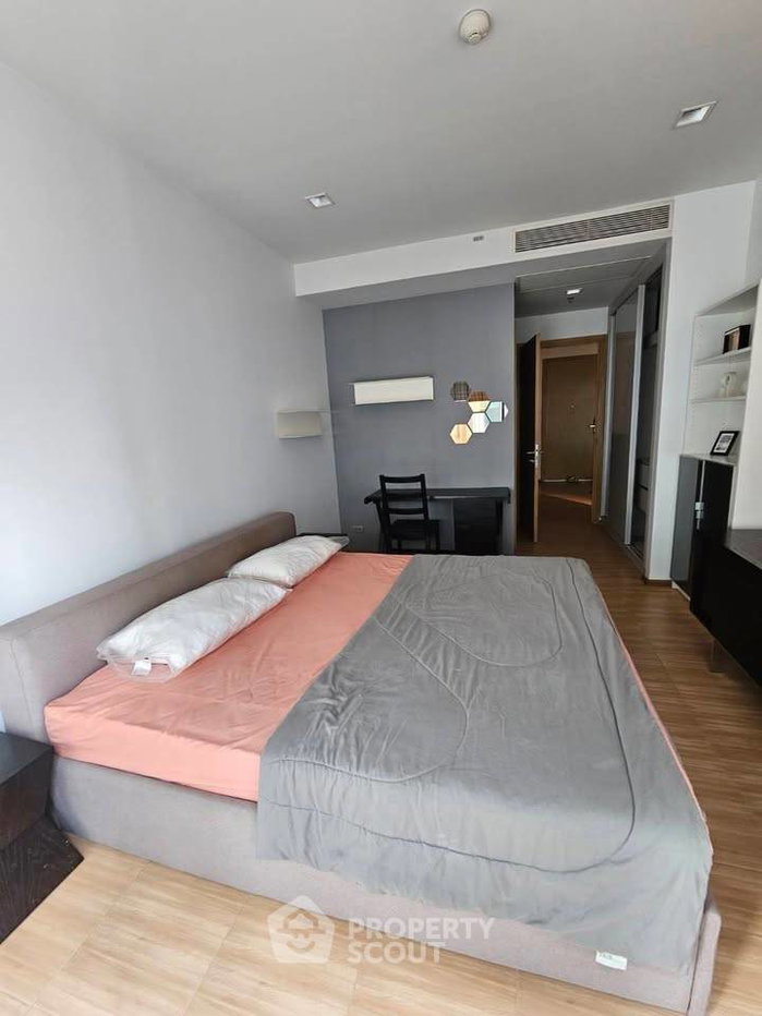 picture 200m To BTS Nana | 1-BR At Hyde Sukhumvit 13 (ID 3350792) - 8/12
