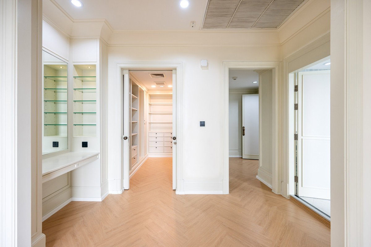picture Newly renovated luxury condo by the Chao Phraya River – “The Pano Rama 3” - 6/12