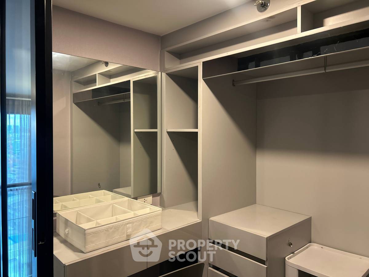picture 1-BR Condo at KnightsBridge Space Rama 9 near MRT Phra Ram 9 (ID 2199589) - 9/10