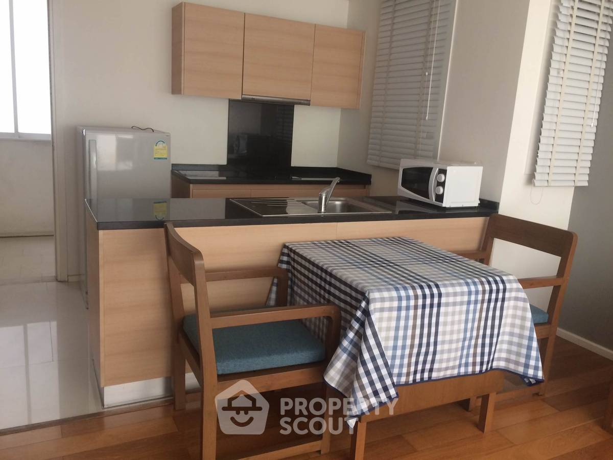รูป คอนโด 1 ห้องนอนที่ Wind Sukhumvit 23 ใกล้ BTS อโศก (ID 509973) - รูปที่ 3/11