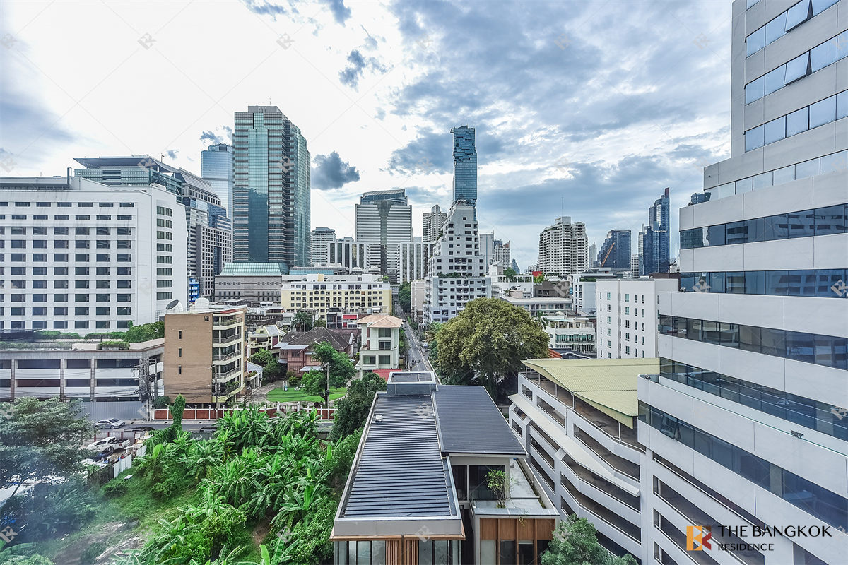 picture ROMM CONVENT Easy Travel, Fully Utilized Space near BTS Sala Daeng - 1/10