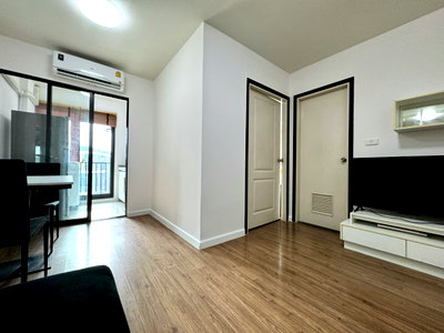 Condos for sale : For Sale: iCondo Sukhumvit 103 | Top Floor, Pool View | BTS Udom Suk | 33.81 sqm | THB 1.89MB