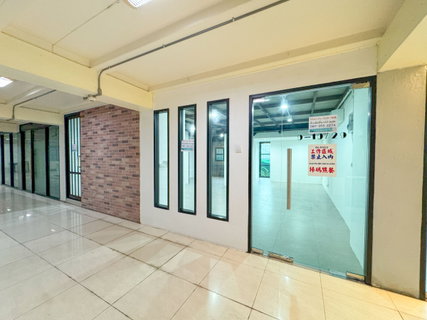 รูปภาพ 🔥For Rent, Shop/office under a condo🔥Siam Condominium, 1st floor (2-story unit), total area 120 sq.m. next to Central Rama 9, walkable to MRT Rama 9