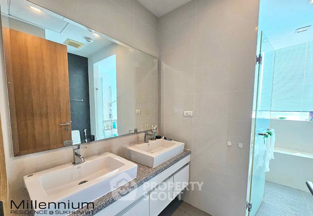 picture High-Floor 3-BR 149 Sqm At Millennium Residence @ Sukhumvit, BTS Asoke (ID 3351179) - 8/10