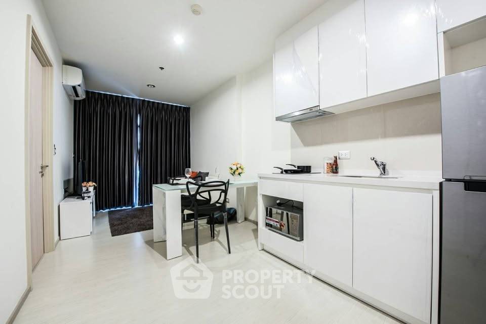 รูป ห้อง 1 ห้องนอน ใกล้ BTS เอกมัย 200 เมตร Rhythm Sukhumvit 42 (ID 3350886) - รูปที่ 4/13
