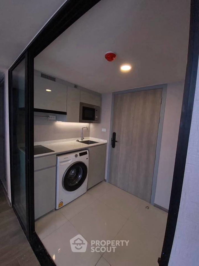รูป คอนโด 2-ห้องนอน ที่ โซโห แบงค็อก รัชดา ใกล้ MRT ห้วยขวาง (ID 3350628) - รูปที่ 3/4