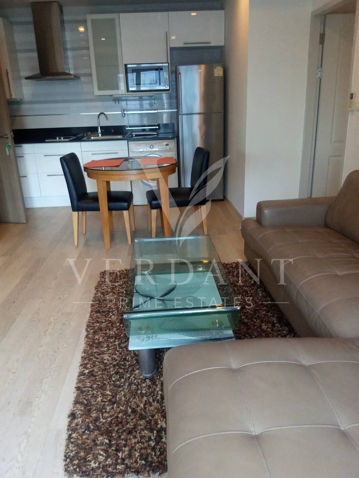 picture Noble Refine for rent, Corner Room 52 sqm, Fully furnished - 15/16