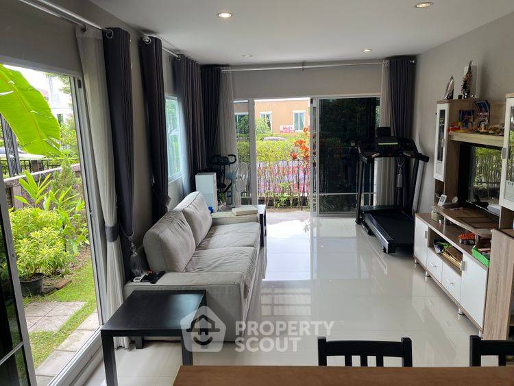 รูป บ้าน 3-ห้องนอน ที่ ภัสสร เทพารักษ์-บางนา ใน บางปลา (ID 3349209) - รูปที่ 2/17