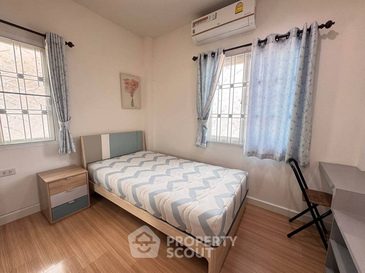 รูป บ้าน 3 ห้องนอน เลี้ยงสัตว์ได้ ที่ PATTALET พัทยา ให้เช่า (ID 3351437) - รูปที่ 9/20