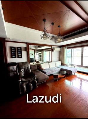 Condos for sale : Baan Nonsi Renovated 141.8 sqm Condo in Chong Nonsi