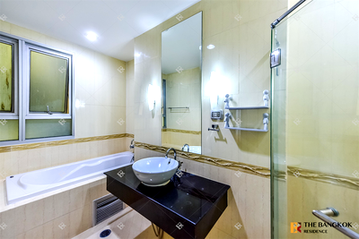 Condos for rent : The Address Siam near BTS Ratchathewi