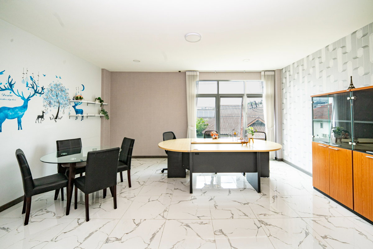 รูป Hallmark Elegant สุขุมวิท 64 — Luxury Business Home ที่ตอบโจทย์ทั้งธุรกิจและการอยู่อาศัย - รูปที่ 16/23