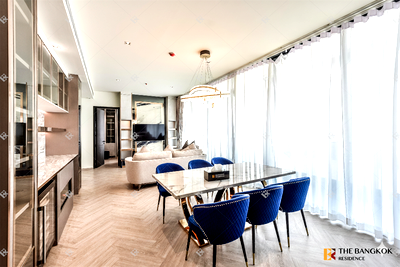 Condos for sale : Luxurious Design, Elevated Atmosphere Chapter Charoennakhorn-Riverside