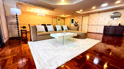Condos for rent : For Rent Condo D.H.GRAND TOWER SUKHUMVIT 39 Building 1, Floor 14,3 bed room, Room size 280 sqm