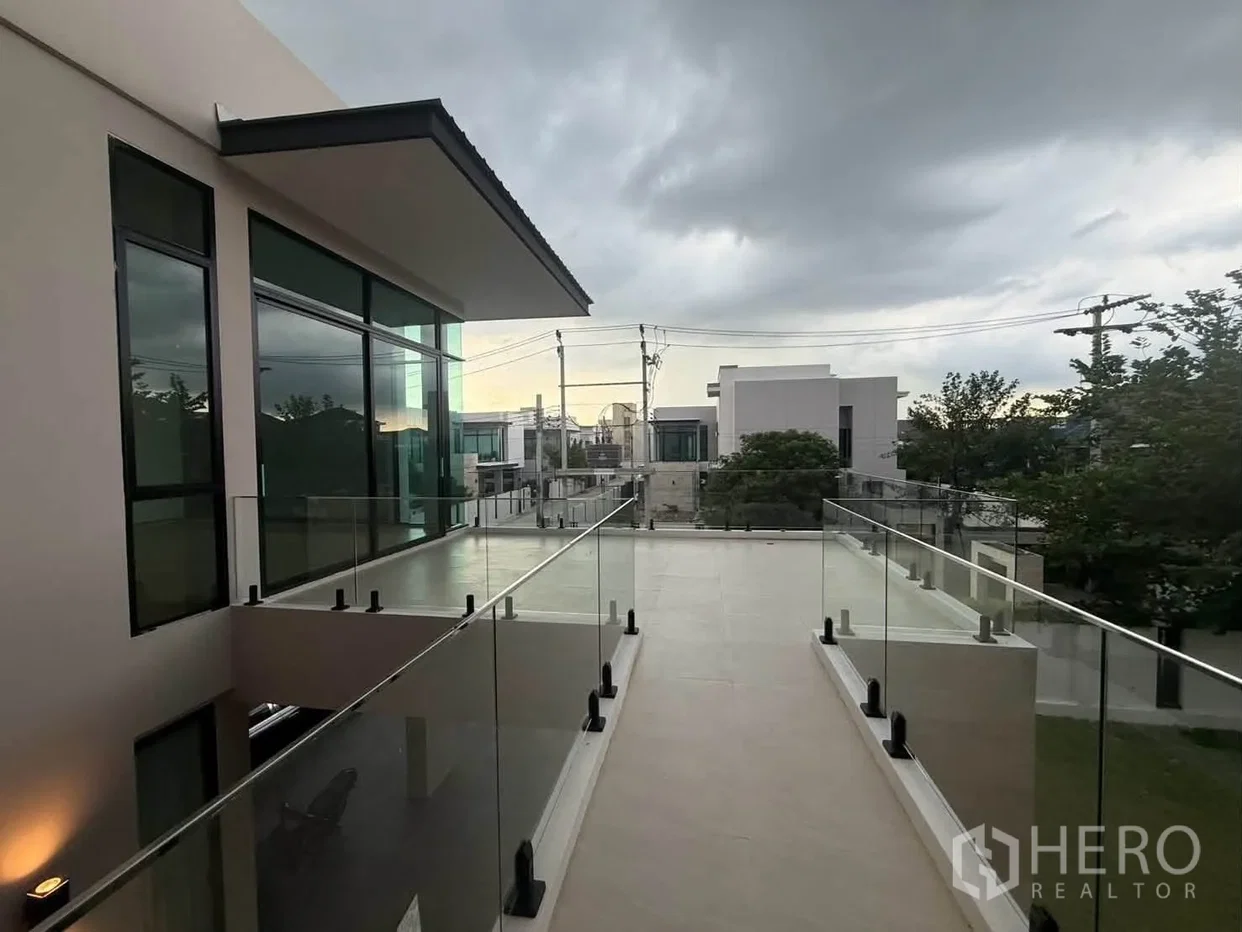 รูป ให้เช่า บ้านเดี่ยว 5 ห้องนอน The Master Ekkamai-Ramintra ท่าแร้ง บางเขน กรุงเทพมหานคร - รูปที่ 13/18