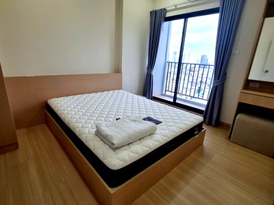 Condos for rent : P-56956 For Rent Supalai Loft Prajadhipok - Wongwian Yai  | 67 sq.m. | 19th Floor | City View | Fully Furnished  Line ID: @easythaihome | 085-592-2897