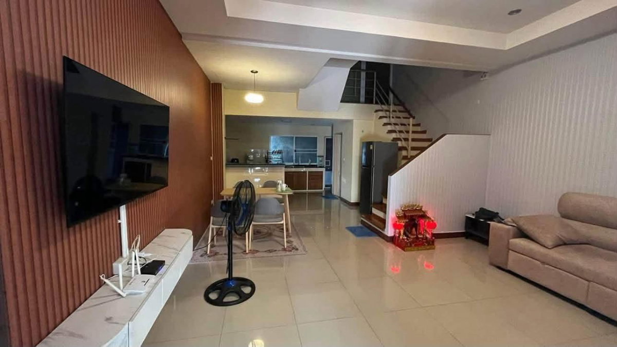 รูป 🏡 บ้านเช่า หมู่บ้านมณเทียรทิพย์ คู้บอน 27 แยก 4 4 ห้องนอน 3 ห้องน้ำ บ้านพร้อมอยู่ พร้อม 2 ครัว และเครื่องใช้ไฟฟ้าครบครัน - รูปที่ 3/16
