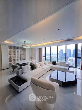ชั้น 45 ขนาด 189 ตร.ม. 4 ห้องนอน Supalai Icon Sathon ใกล้ MRT สีลม (ID 3350410)