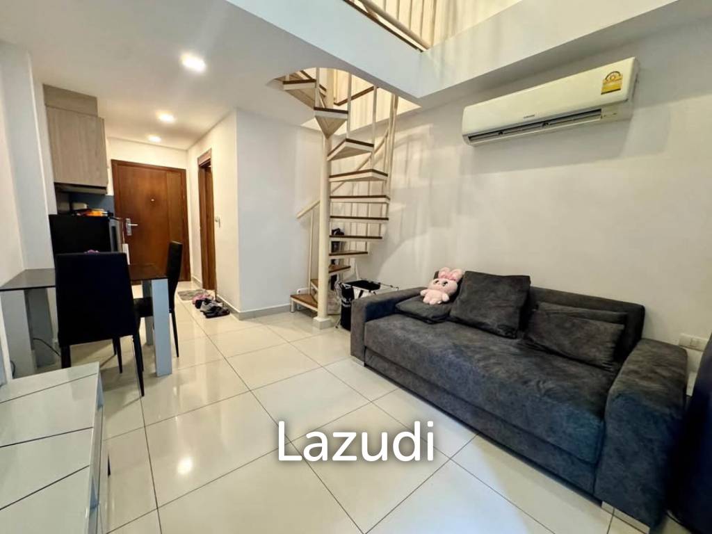 picture Laguna Beach Condo Loft-Style 1-Bedroom Condo for Sale - 2/11
