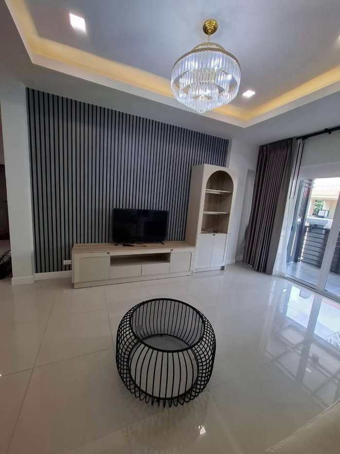 รูป 🏡✨ ให้เช่าบ้านเดี่ยว Casa Ville วัชรพล–สุขาภิบาล 5 3 ห้องน้ำ 2 ที่จอดรถ บ้านสวย สภาพใหม่มาก พร้อมเข้าอยู่ทันที - รูปที่ 2/13
