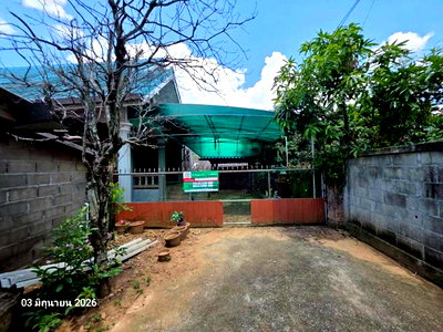 Houses for sale Chiang Mai : HOME 112 Sq.w. Chai Prakarn Chiang Mai for 1.3M