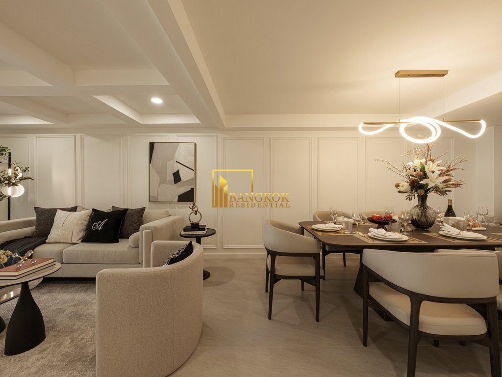 รูป Luxurious 3 Bedroom Townhouse in Phra Khanong Area - BR49101TH - รูปที่ 2/10