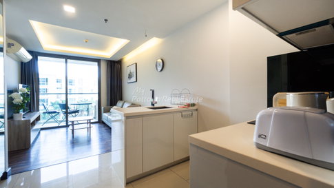 🛏️ 1 ห้องนอน - 🛁 1 ห้องน้ำ - 🏙️ Sea View - 🇹🇭 ชื่อบริษัท - 🏢 The Peak Towers Pattaya - รหัส: PEAKT99