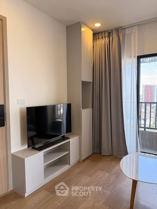 picture 100m To MRT Fai Chai | 2-BR Condo At So Origin Siriraj (ID 3313982) - 3/9