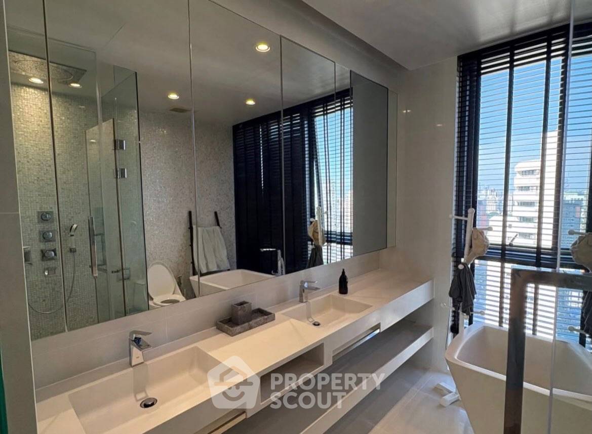 picture 2-BR Condo at Vittorio Sukhumvit 39 near BTS Phrom Phong (ID 3351045) - 15/19