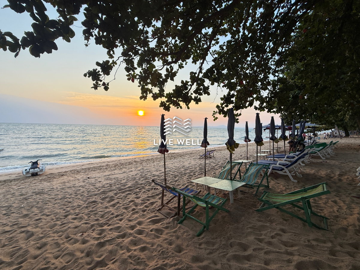 รูป The Riviera Ocean Drive Foreigner Qouta *Corner Room* - รูปที่ 27/28