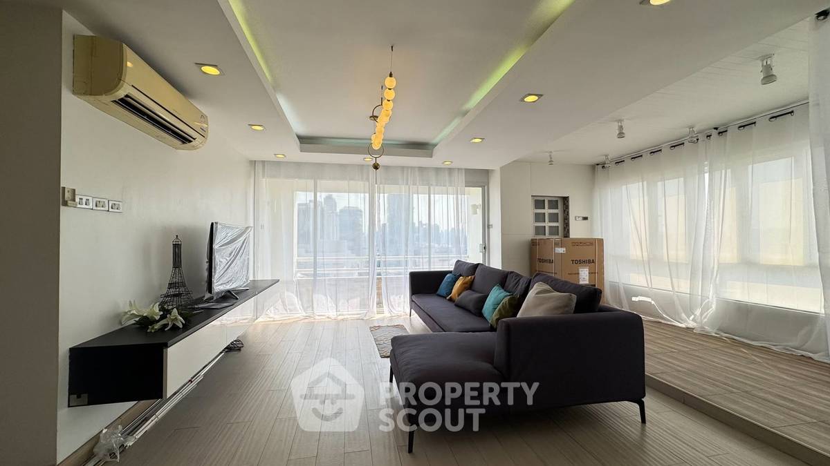 รูป คอนโด 3 ห้องนอน ชั้น 21 Srivara Mansion Condominium 1 ใกล้ MRT ศูนย์วัฒนธรรมแห่งประเทศไทย (ID 3076405) - รูปที่ 1/19