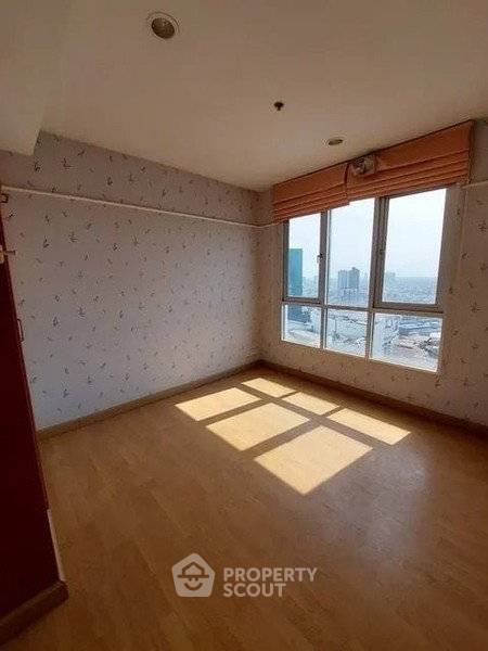 รูป ขายคอนโด 1 ห้องนอน ชั้น 29 โครงการ Lumpini Place Water Cliff (ID 3352321) - รูปที่ 2/8